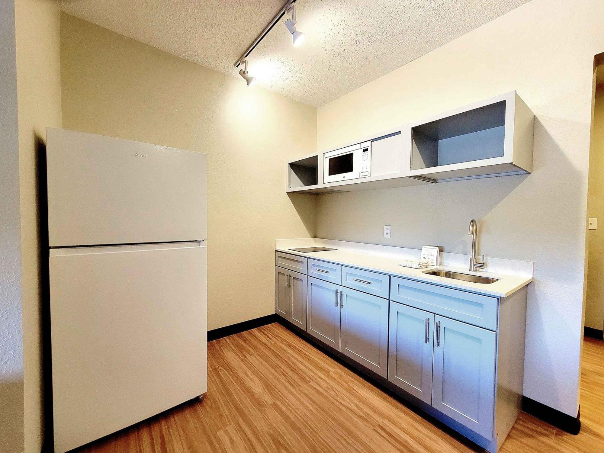 צ'יקטווואגה Extended Stay America Suites - Buffalo - Airport מראה חיצוני תמונה