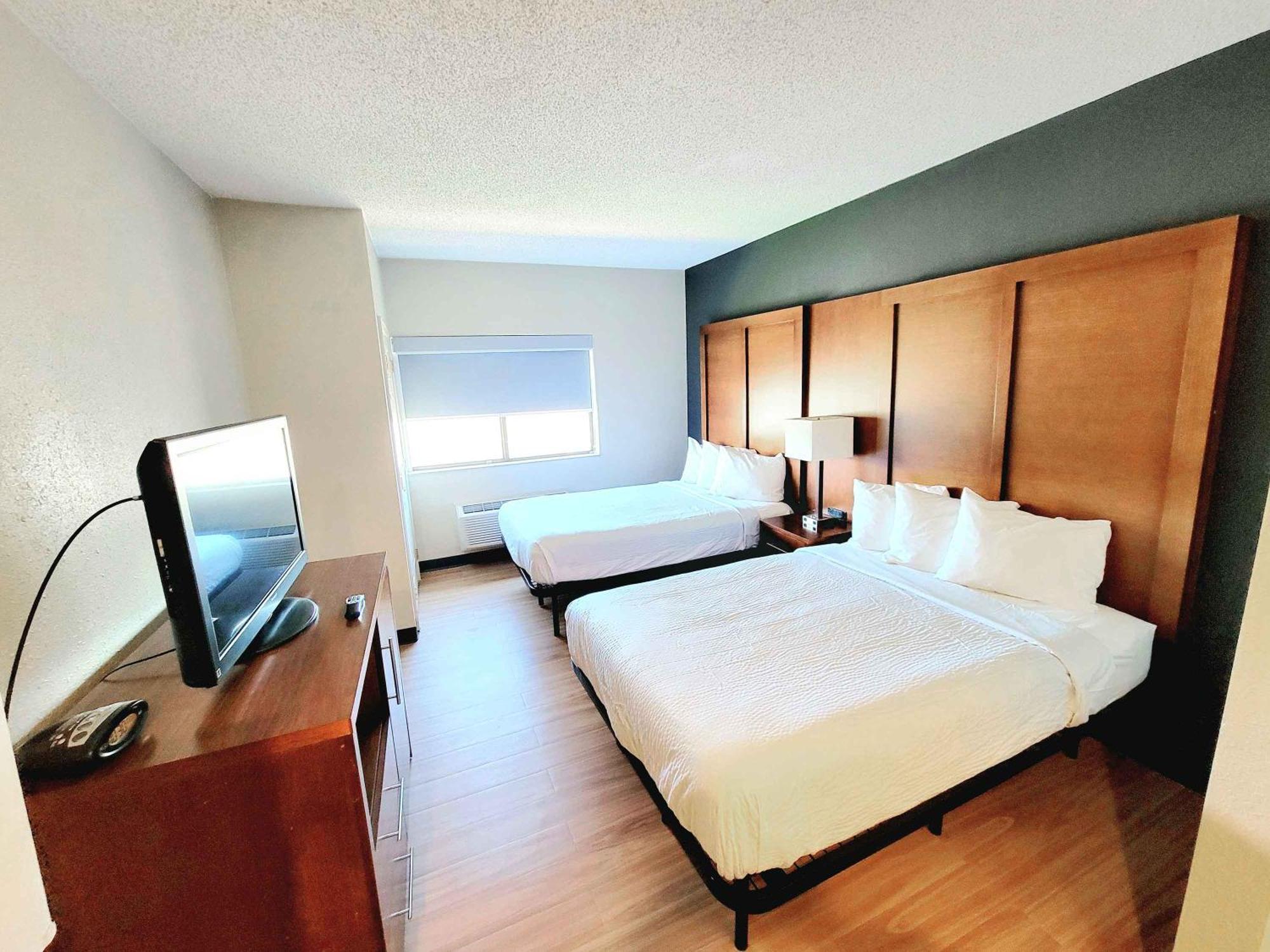 צ'יקטווואגה Extended Stay America Suites - Buffalo - Airport מראה חיצוני תמונה