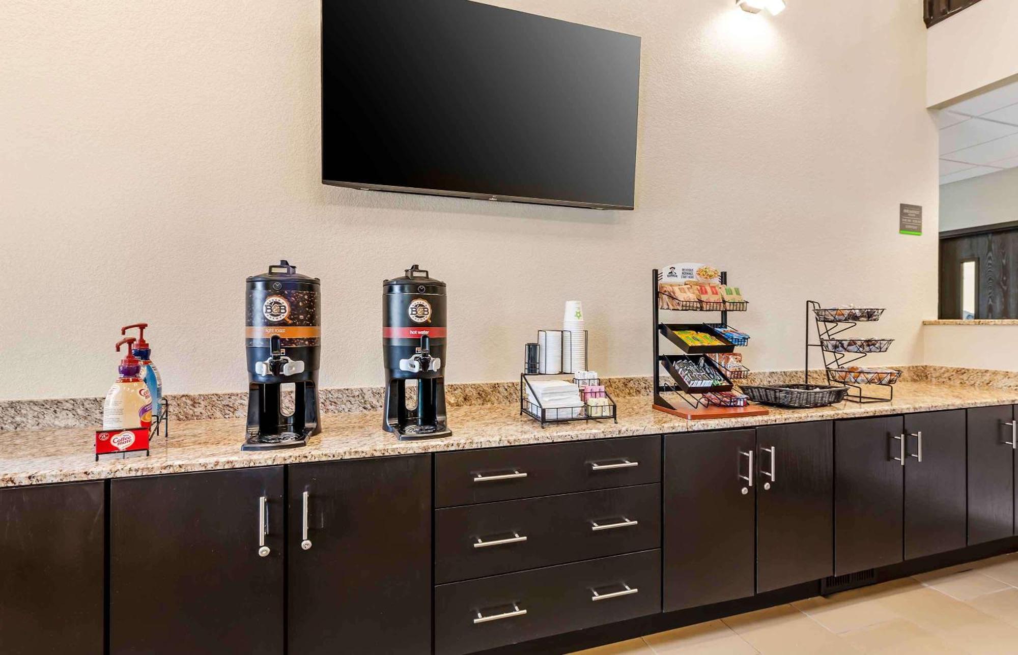צ'יקטווואגה Extended Stay America Suites - Buffalo - Airport מראה חיצוני תמונה