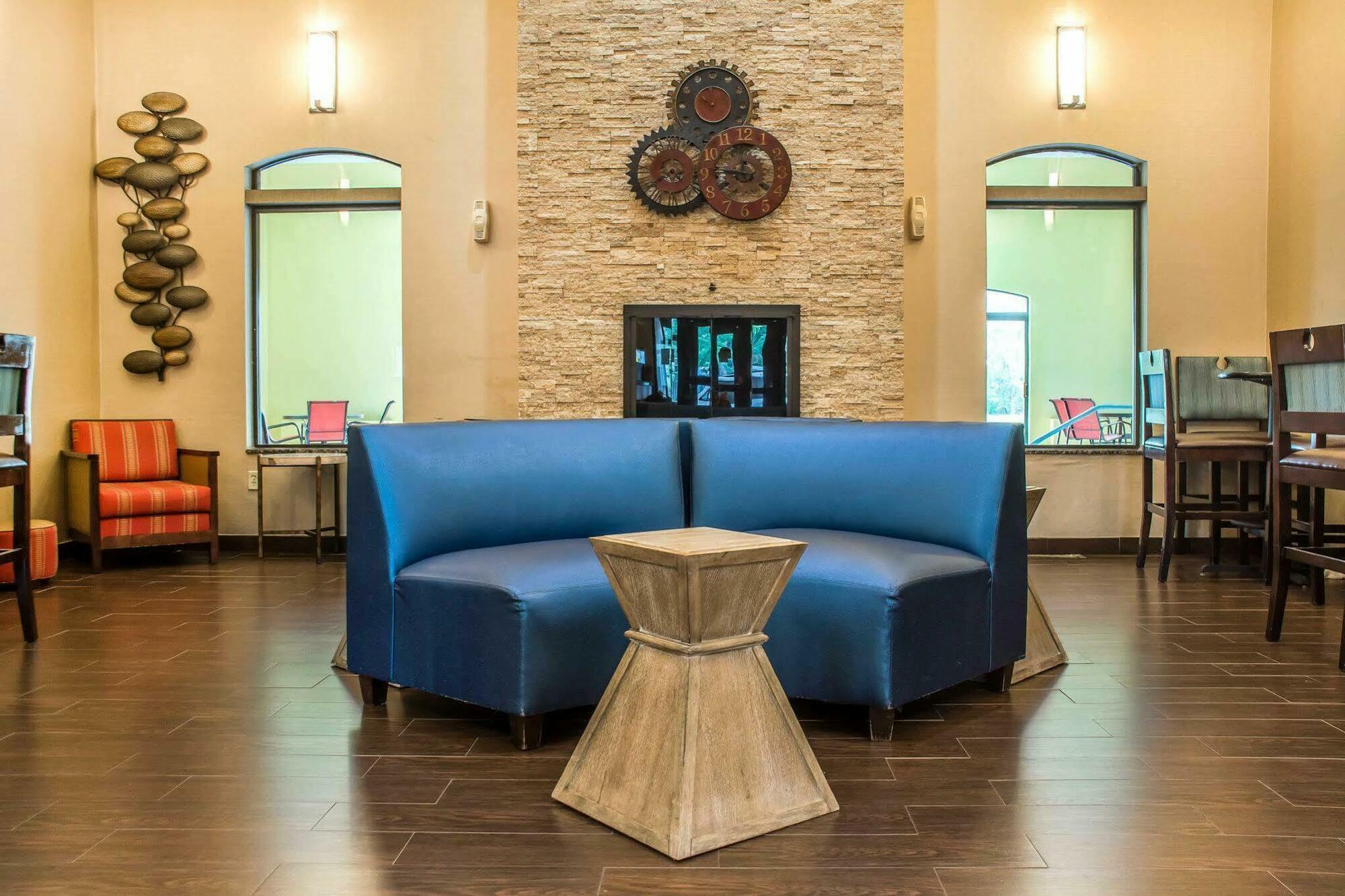 צ'יקטווואגה Extended Stay America Suites - Buffalo - Airport מראה חיצוני תמונה